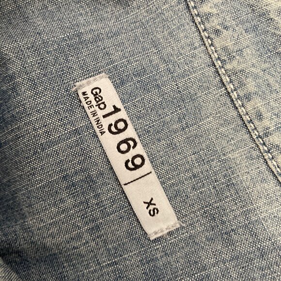 Gap 1969 Light Blue Cotton Denim Look Button Down Short Sleeve Blouse X Small - Picture 7 of 8